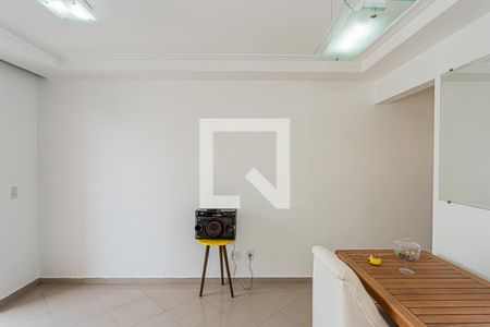 Sala de apartamento para alugar com 2 quartos, 50m² em Piqueri, São Paulo