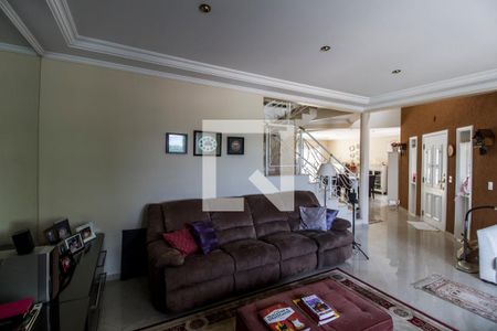 Sala de TV de casa de condomínio à venda com 4 quartos, 370m² em Alphaville, Santana de Parnaíba