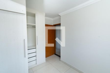 Quarto 2 de apartamento à venda com 3 quartos, 240m² em Jardim Bandeirantes, Contagem