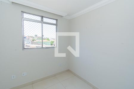 Quarto 1 de apartamento à venda com 3 quartos, 240m² em Jardim Bandeirantes, Contagem