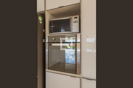 Casa de condomínio à venda com 400m², 3 quartos e 4 vagas Casa de condomínio à venda com 400m², 3 quartos e 4 vagasCozinha