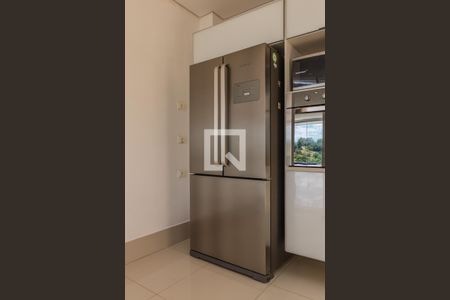 Casa de condomínio à venda com 400m², 3 quartos e 4 vagas Casa de condomínio à venda com 400m², 3 quartos e 4 vagasCozinha