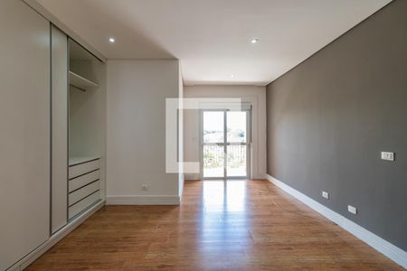 Casa de condomínio à venda com 400m², 3 quartos e 4 vagas Casa de condomínio à venda com 400m², 3 quartos e 4 vagasSuíte 2