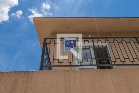 Casa de condomínio à venda com 400m², 3 quartos e 4 vagas Casa de condomínio à venda com 400m², 3 quartos e 4 vagasPlaca