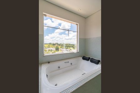 Casa de condomínio à venda com 400m², 3 quartos e 4 vagas Casa de condomínio à venda com 400m², 3 quartos e 4 vagasBanheiro da Suíte 3