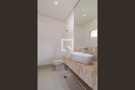 Casa de condomínio à venda com 400m², 3 quartos e 4 vagas Casa de condomínio à venda com 400m², 3 quartos e 4 vagasLavabo