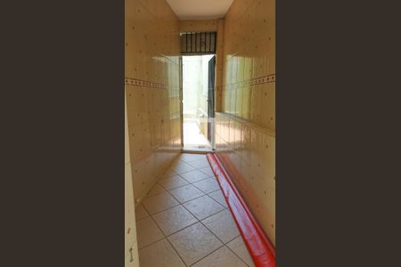 Casa à venda com 194m², 3 quartos e 3 vagas Casa à venda com 194m², 3 quartos e 3 vagasCorredor