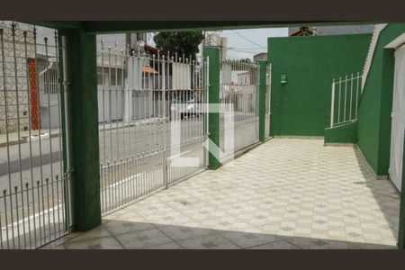 Casa à venda com 194m², 3 quartos e 3 vagas Casa à venda com 194m², 3 quartos e 3 vagasÁrea comum