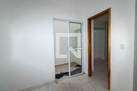 Sala/Cozinha de apartamento para alugar com 1 quarto, 34m² em Vila Nhocuné, São Paulo