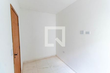 Quarto 1 de apartamento para alugar com 2 quartos, 40m² em Vila Nhocuné, São Paulo