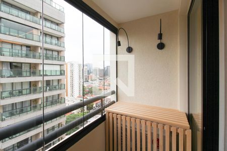 Varanda  de apartamento para alugar com 2 quartos, 60m² em Vila Olímpia, São Paulo