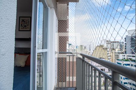 Varanda da Sala/Quarto de kitnet/studio à venda com 1 quarto, 18m² em Bela Vista, São Paulo