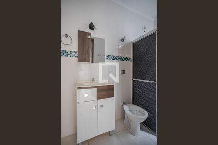 Banheiro de apartamento para alugar com 1 quarto, 42m² em Morro Santana, Porto Alegre