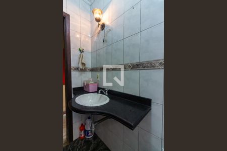Lavabo de casa para alugar com 3 quartos, 149m² em Jaguaribe, Osasco