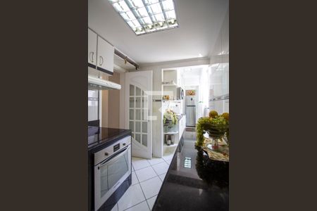 Apartamento à venda com 140m², 2 quartos e 2 vagas Apartamento à venda com 140m², 2 quartos e 2 vagasCozinha