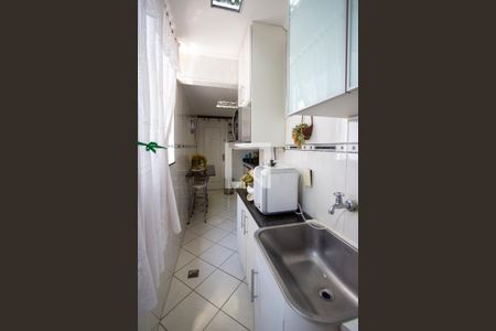 Apartamento à venda com 140m², 2 quartos e 2 vagas Apartamento à venda com 140m², 2 quartos e 2 vagasCozinha