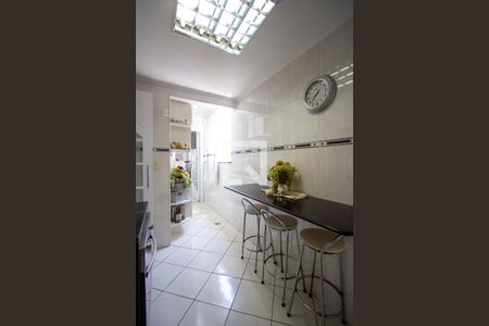 Apartamento à venda com 140m², 2 quartos e 2 vagas Apartamento à venda com 140m², 2 quartos e 2 vagasCozinha