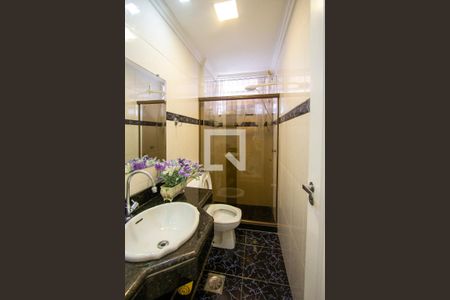 Apartamento à venda com 140m², 2 quartos e 2 vagas Apartamento à venda com 140m², 2 quartos e 2 vagasBanheiro Social 2