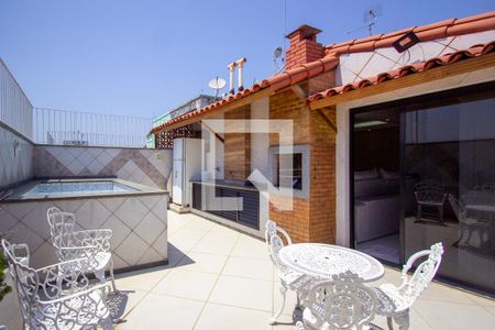 Apartamento à venda com 140m², 2 quartos e 2 vagas Apartamento à venda com 140m², 2 quartos e 2 vagasTerraço