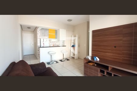 Sala de apartamento para alugar com 3 quartos, 67m² em Vila Butantã, São Paulo