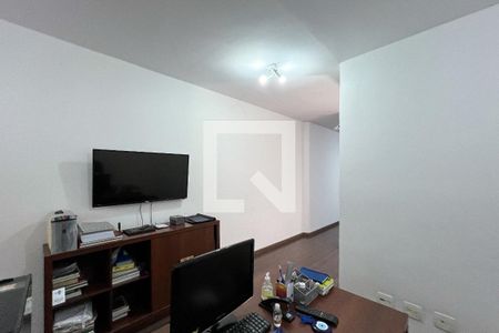 Casa à venda com 385m², 5 quartos e 3 vagas Casa à venda com 385m², 5 quartos e 3 vagasSala 4