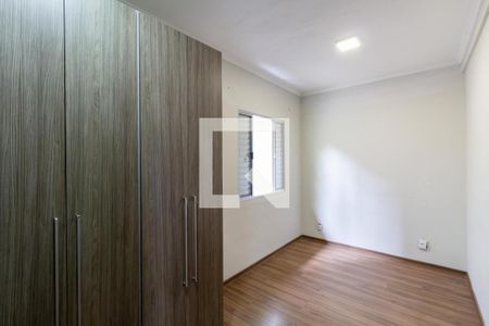 Quarto 1 de casa de condomínio à venda com 3 quartos, 136m² em Vila Araguaia, São Paulo