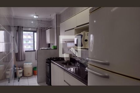 Cozinha  de apartamento para alugar com 1 quarto, 45m² em Nova Mirim, Praia Grande