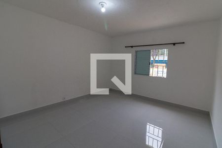 Quarto de casa para alugar com 1 quarto, 25m² em Jardim Guarau, São Paulo