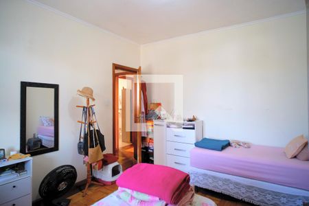 Quarto 2 de apartamento para alugar com 3 quartos, 76m² em Bom Jesus, Porto Alegre