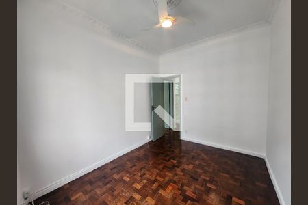 Quarto 1 de apartamento para alugar com 3 quartos, 70m² em Botafogo, Rio de Janeiro