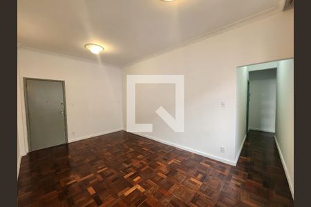 Sala de apartamento para alugar com 3 quartos, 70m² em Botafogo, Rio de Janeiro