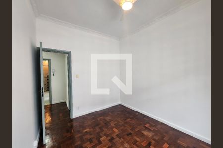 Quarto 1 de apartamento para alugar com 3 quartos, 70m² em Botafogo, Rio de Janeiro