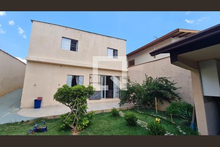 Casa à venda com 300m², 4 quartos e 1 vaga Casa à venda com 300m², 4 quartos e 1 vagaEntrada