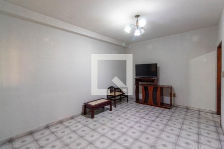 Sala de casa para alugar com 3 quartos, 190m² em Vila Salete, São Paulo