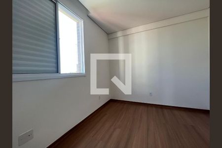 Quarto  de apartamento à venda com 3 quartos, 157m² em Santa Efigênia, Belo Horizonte