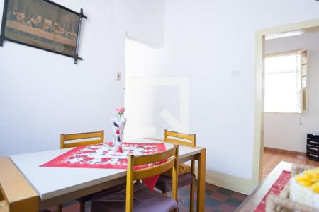 Casa à venda com 108m², 4 quartos e 3 vagas Casa à venda com 108m², 4 quartos e 3 vagasSala de Jantar