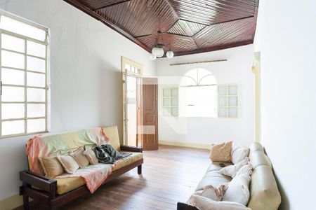 sala de casa à venda com 4 quartos, 108m² em Rosário, Nova Lima