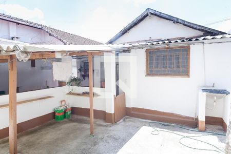 Casa à venda com 108m², 4 quartos e 3 vagas Casa à venda com 108m², 4 quartos e 3 vagasQuintal