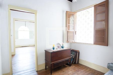 Casa à venda com 108m², 4 quartos e 3 vagas Casa à venda com 108m², 4 quartos e 3 vagasquarto 3