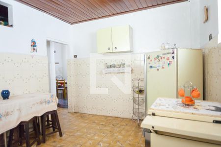 Casa à venda com 108m², 4 quartos e 3 vagas Casa à venda com 108m², 4 quartos e 3 vagasCozinha