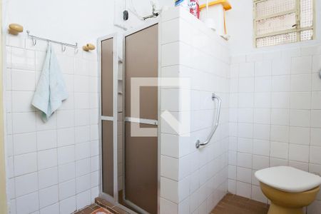 Casa à venda com 108m², 4 quartos e 3 vagas Casa à venda com 108m², 4 quartos e 3 vagasBanheiro Social