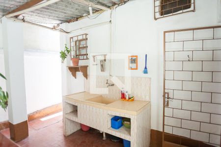 Casa à venda com 108m², 4 quartos e 3 vagas Casa à venda com 108m², 4 quartos e 3 vagasÁrea de Serviço