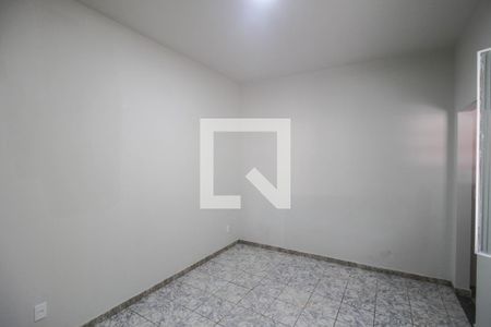 Suíte de casa para alugar com 2 quartos, 80m² em Banco de Areia, Mesquita