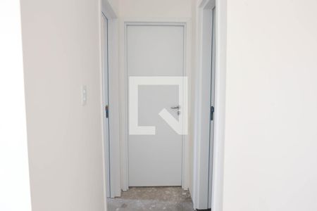 Corredor de apartamento à venda com 2 quartos, 60m² em Campestre, Santo André