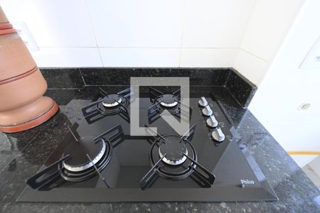 Cozinha de apartamento para alugar com 2 quartos, 45m² em Setor Faicalville, Goiânia