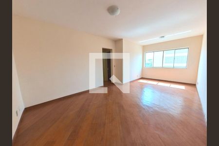 Sala de apartamento para alugar com 2 quartos, 75m² em Vila Palmeiras, São Paulo