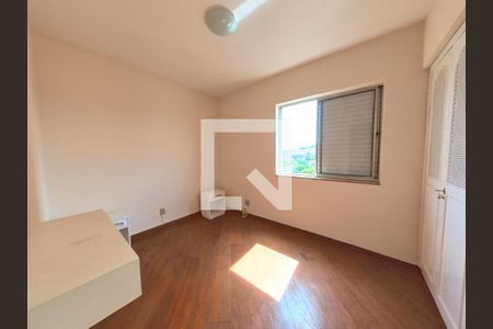 Quarto 1 de apartamento para alugar com 2 quartos, 75m² em Vila Palmeiras, São Paulo