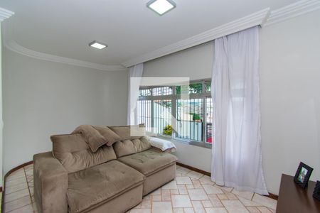Sala de casa à venda com 3 quartos, 223m² em Vila Antonieta, São Paulo