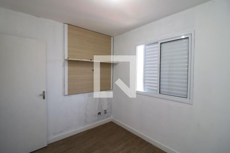 Quarto 2 de apartamento para alugar com 2 quartos, 46m² em Cidade Satélite Santa Bárbara, São Paulo