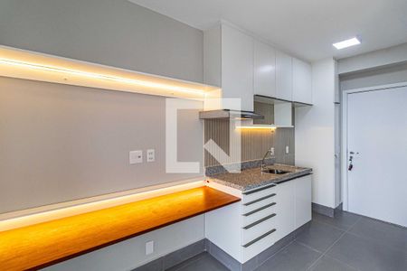 Studio - Cozinha de kitnet/studio à venda com 0 quarto, 25m² em Butantã, São Paulo